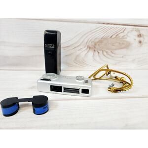 Vintage MINOLTA 16 MG Subminature SPY Camera With Case